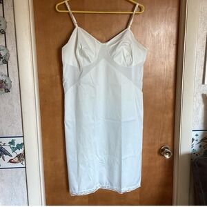 VTG Satin White Full Slip- Size Large-‎ 35" From Top To Bottom Beautiful